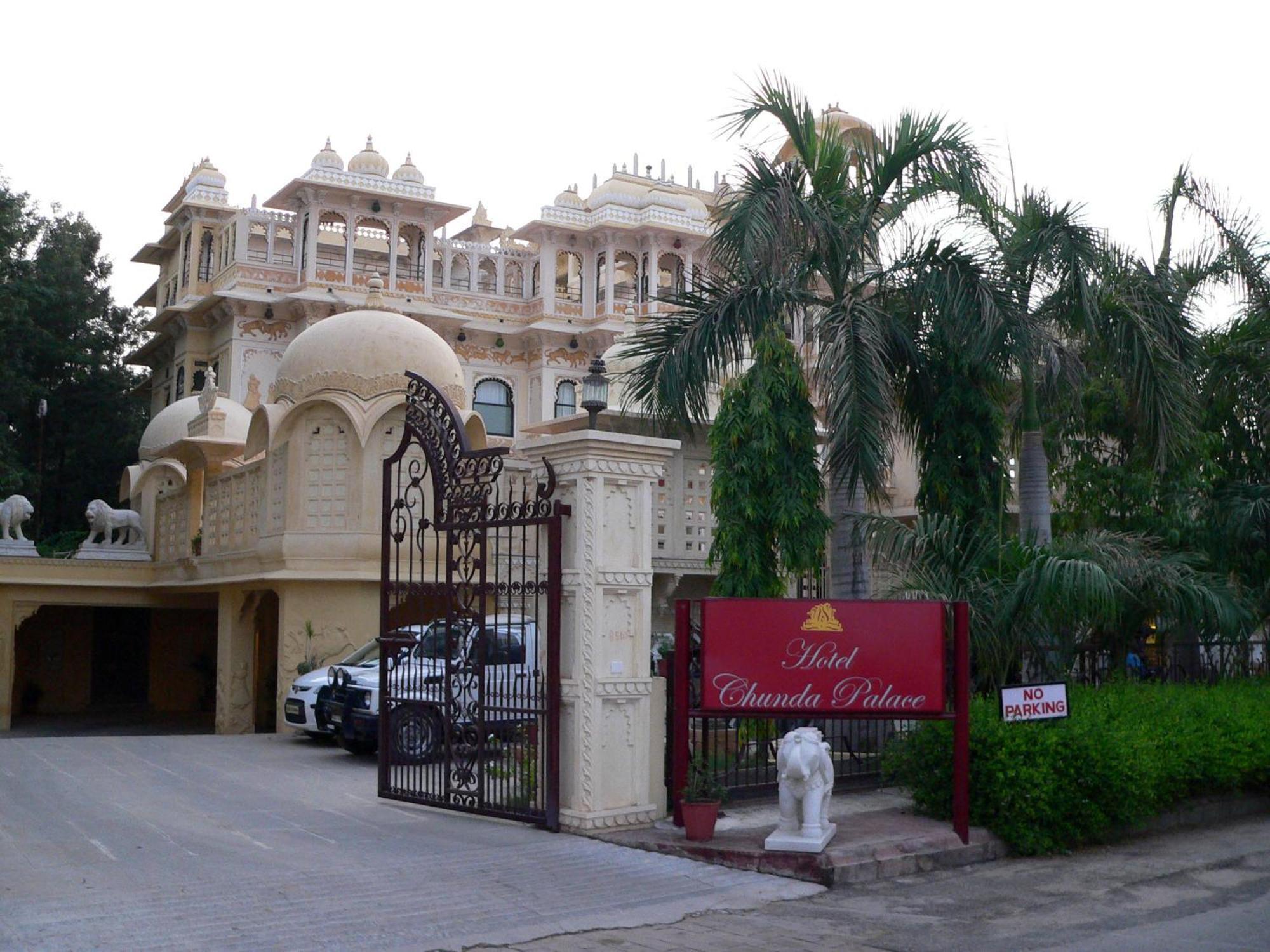 Chunda Palace Udaipur Exterior photo